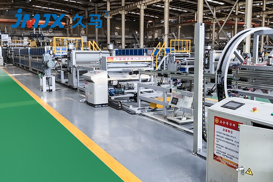 Linea di produzione ACP ad alta temperatura a 5 rotoli di grado B1